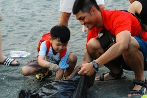“和平与爱”净滩活动_实践教育
