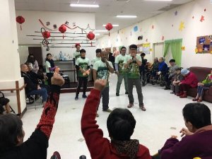 攝理CGM信荣教会与鸿欣护理之家互动