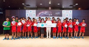 美崙国中体育班聆听摄理CGM庆典的号角音乐会